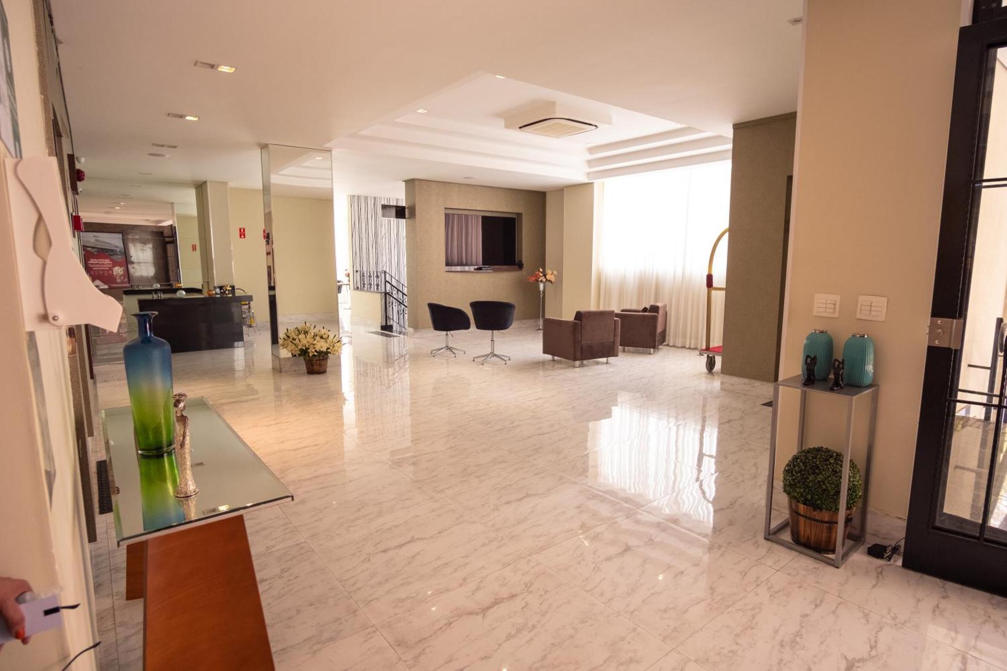 Padom Business Hotel Braganca Paulista Luaran gambar