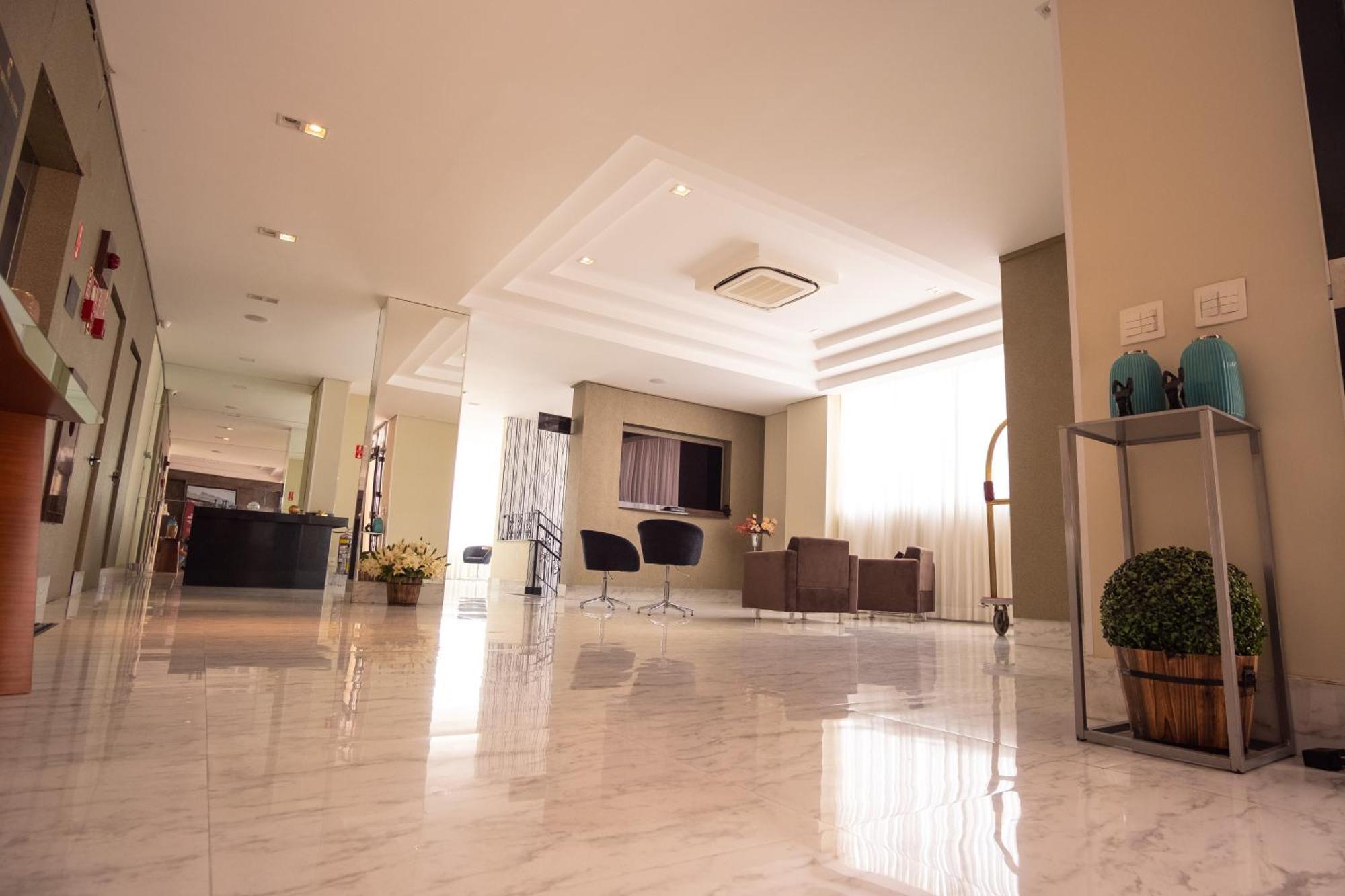 Padom Business Hotel Braganca Paulista Luaran gambar