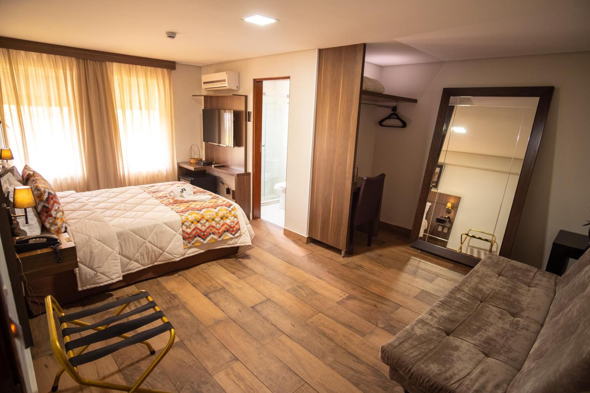 Padom Business Hotel Braganca Paulista Luaran gambar