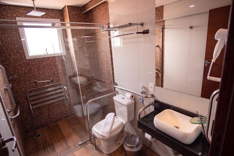 Padom Business Hotel Braganca Paulista Luaran gambar